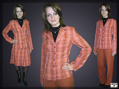 Dámsky kostým trojkombinácia: sako, nohavice, sukňa