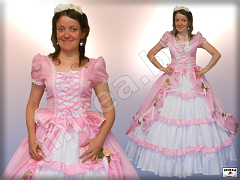 Ladies' romantic dresses Ladies' romantic dresses